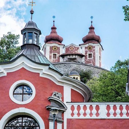Apartman Pod Kalvariou - Rodinny Dom Banská Štiavnica Exteriör bild