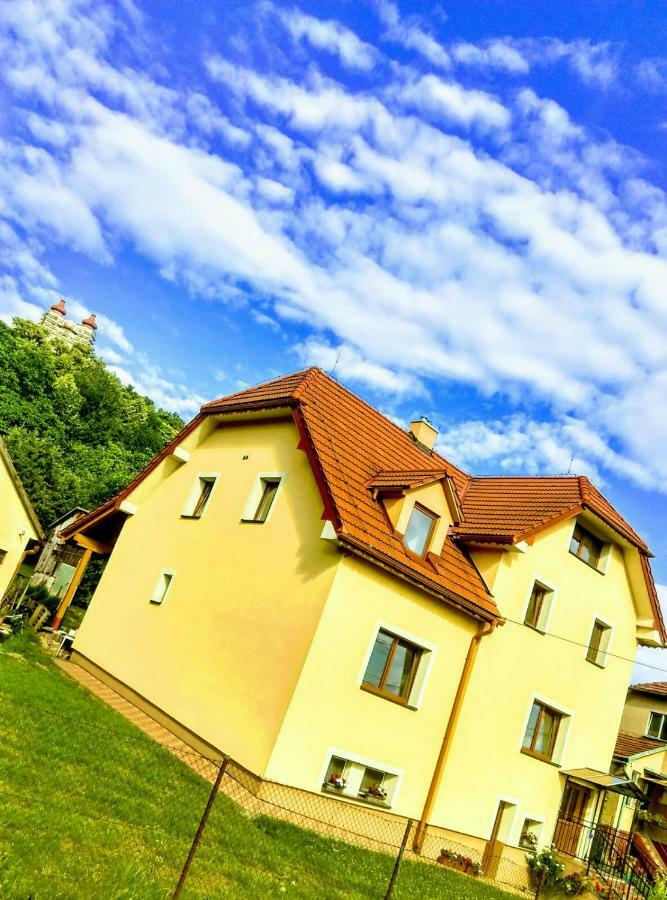 Apartman Pod Kalvariou - Rodinny Dom Banská Štiavnica Exteriör bild