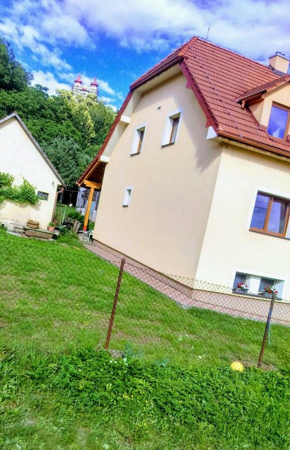 Apartman Pod Kalvariou - Rodinny Dom Banská Štiavnica Exteriör bild